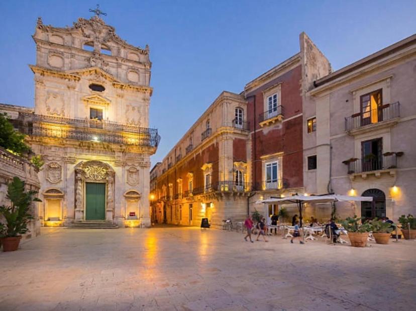 Delizia House Ortigia,Centro Citta, Vicino Al Mare Lejlighed Syracuse Eksteriør billede