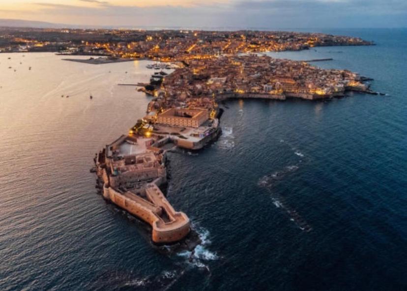 Delizia House Ortigia,Centro Citta, Vicino Al Mare Lejlighed Syracuse Eksteriør billede